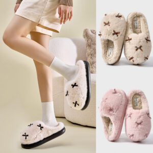 Chaussons peluche hiver femme